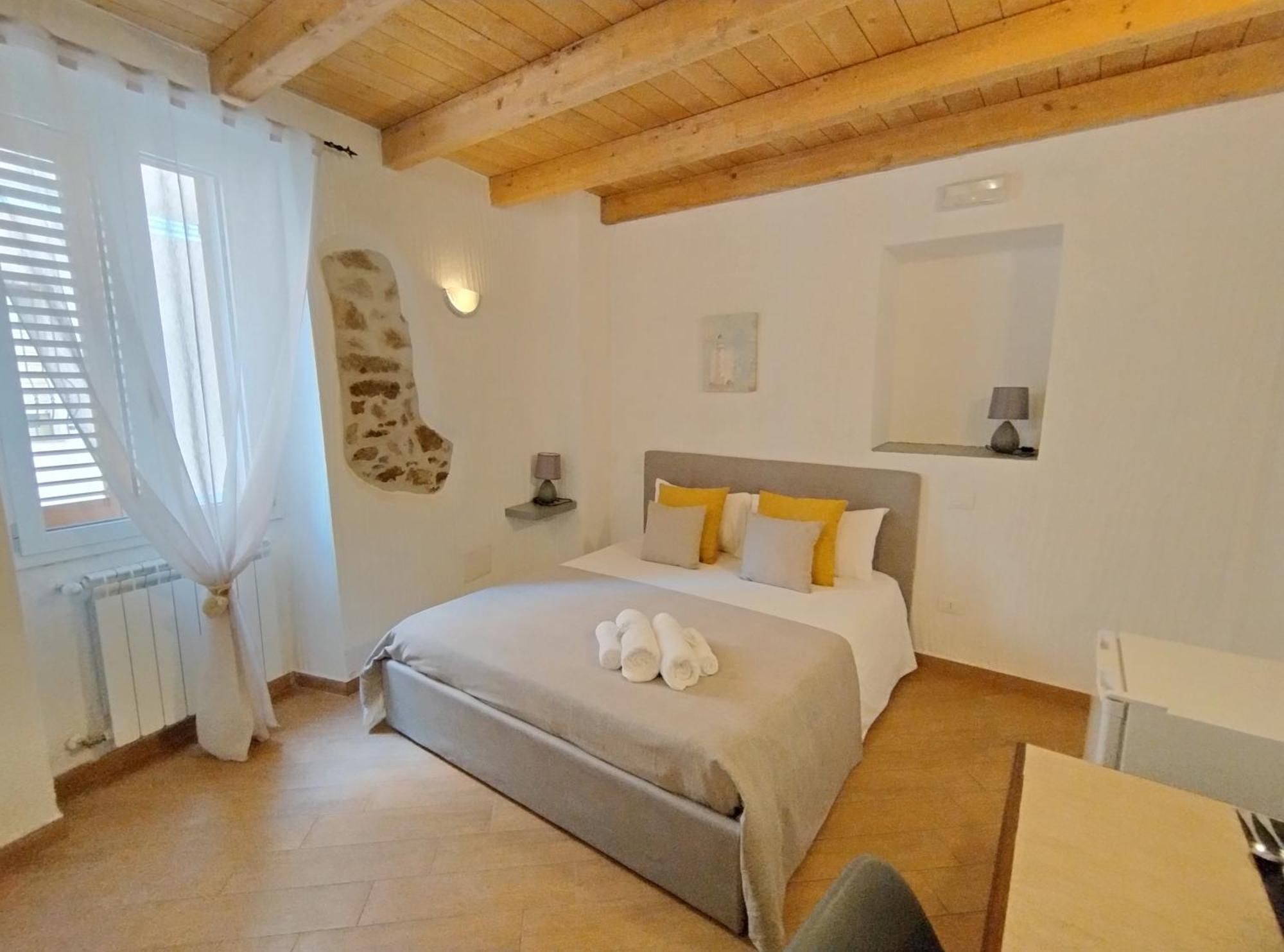 Holmann Suite & Rooms Olbia Exteriör bild