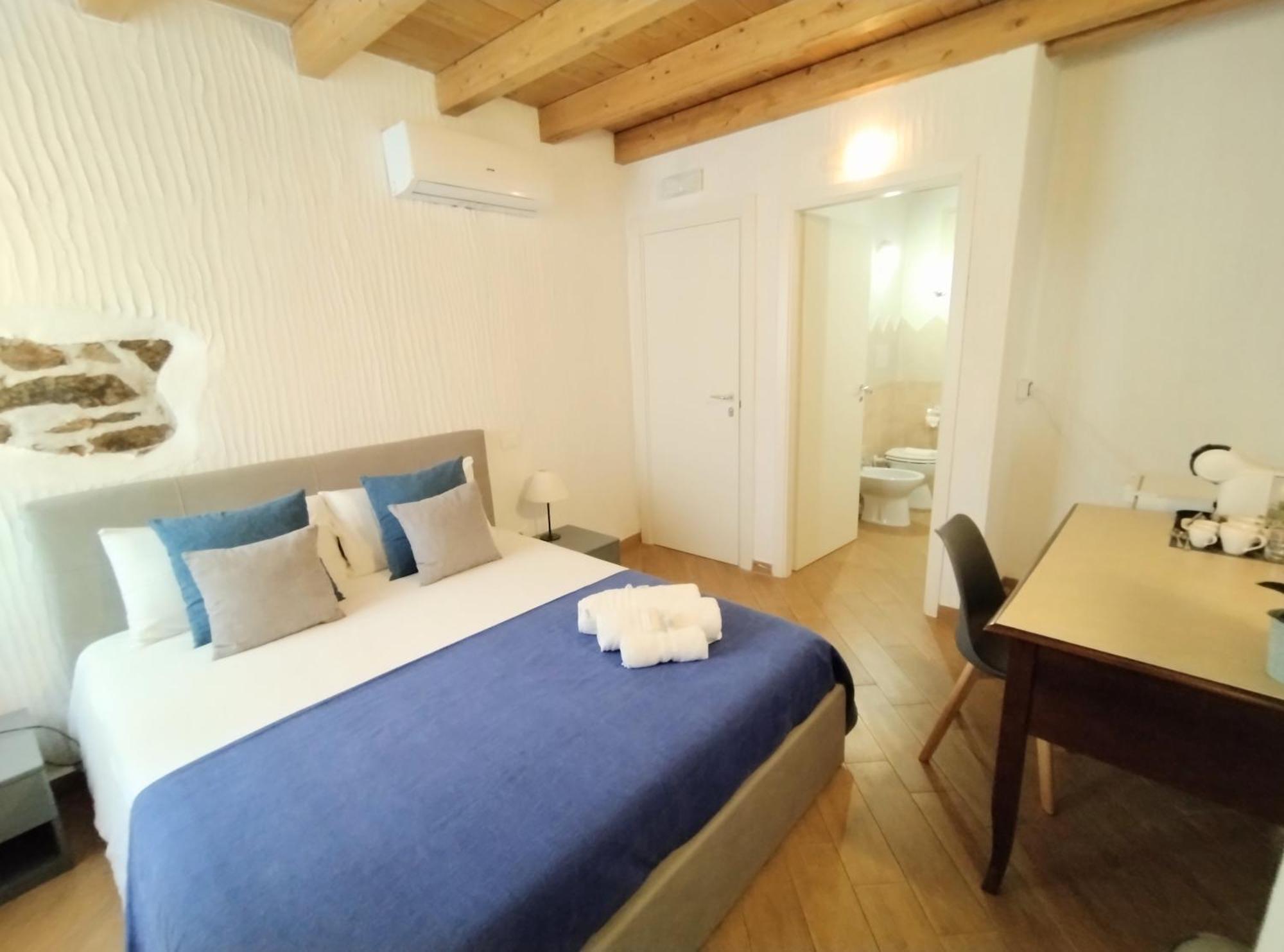 Holmann Suite & Rooms Olbia Exteriör bild